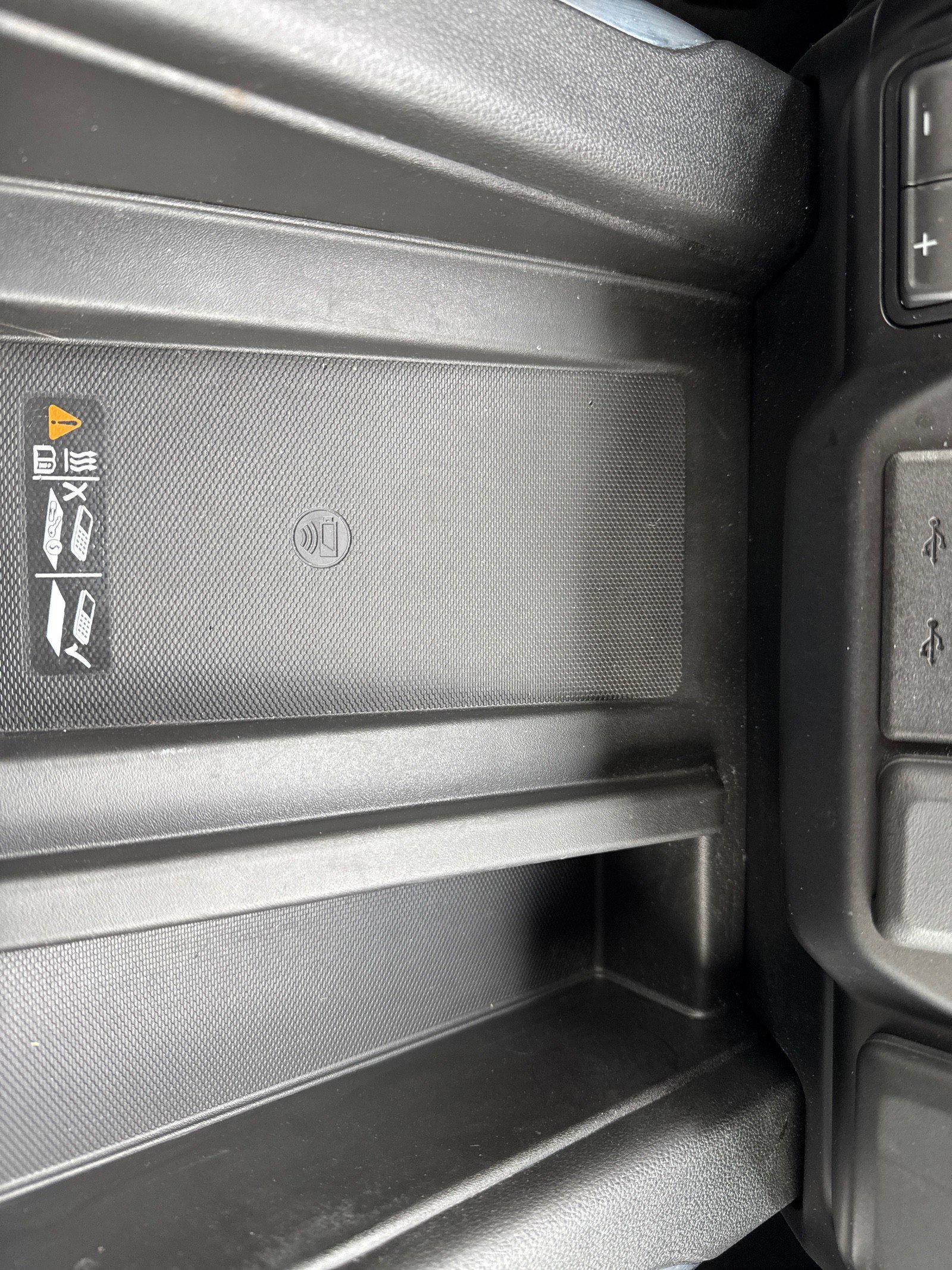 Used 2020 Chevrolet Silverado 2500 High Country w/ Z71 Off-Road Package image 39