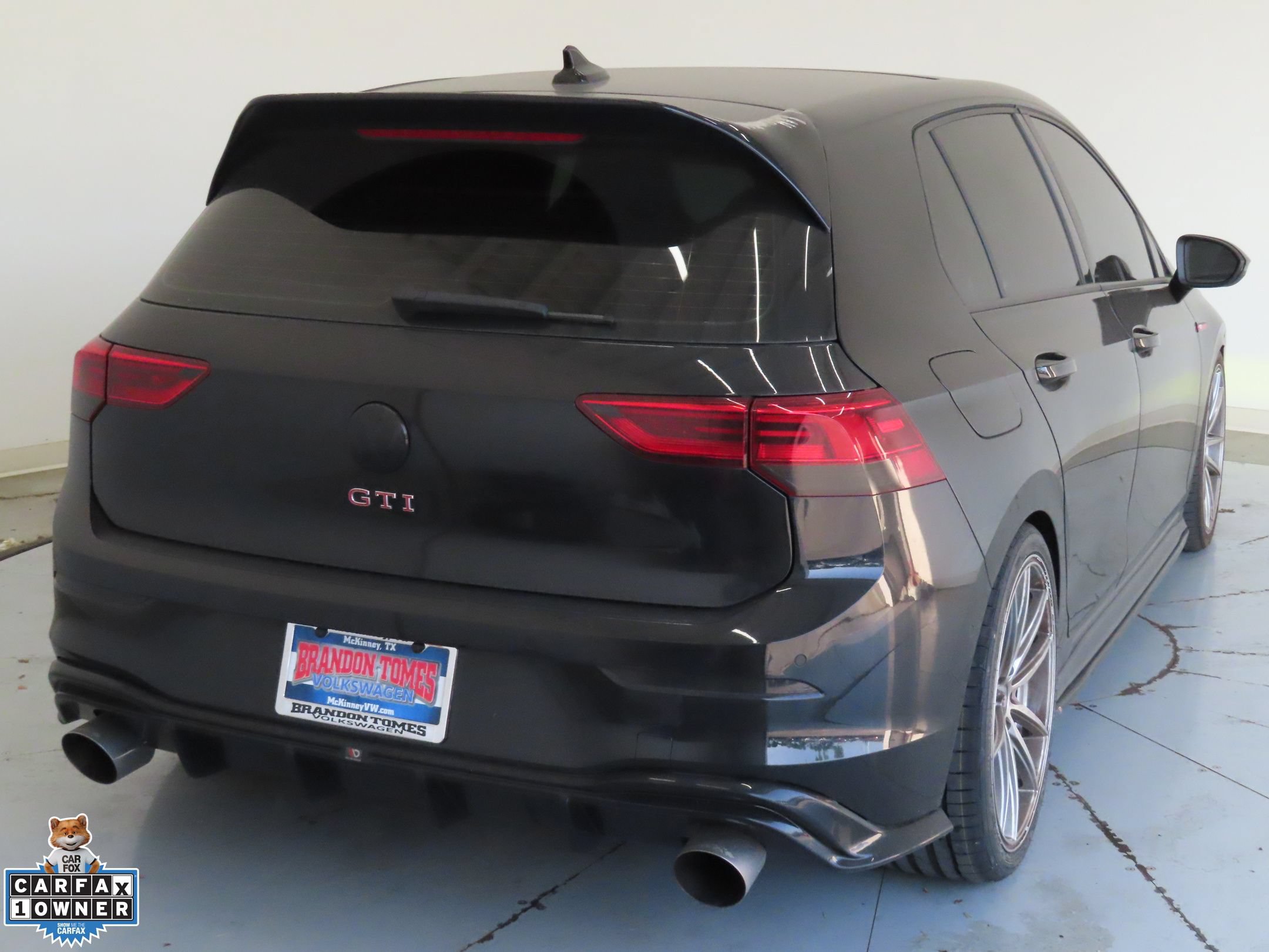 Used 2024 Volkswagen GTI Autobahn FWD image 3