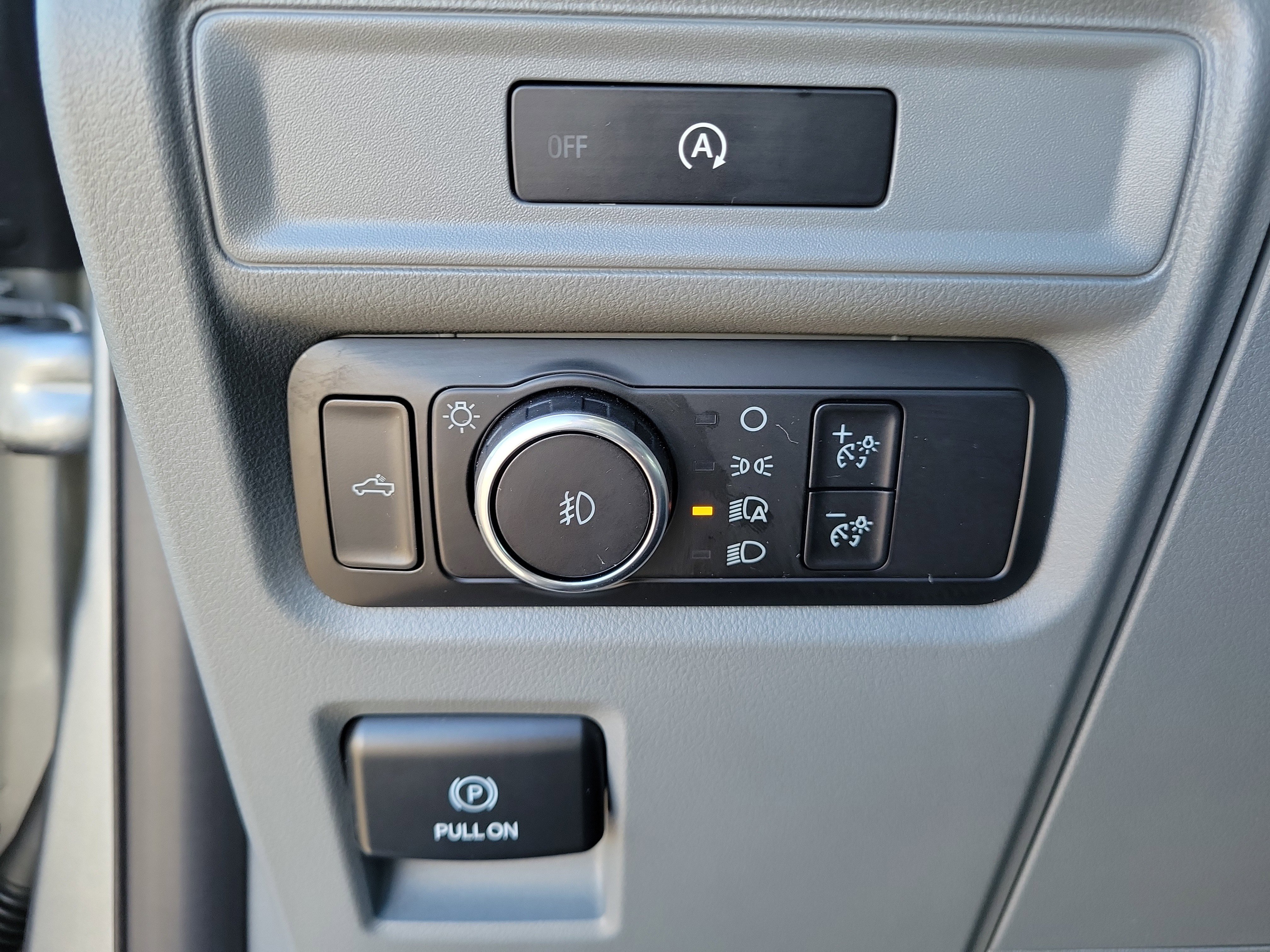 Used 2025 Ford F150 XLT w/ Equipment Group 301A Standard image 21