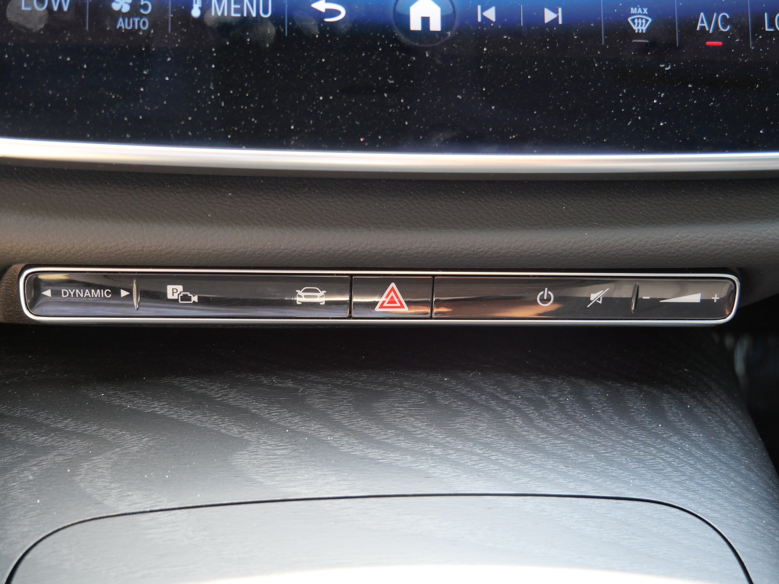Used 2025 Mercedes-Benz E 350 4MATIC Sedan image 31