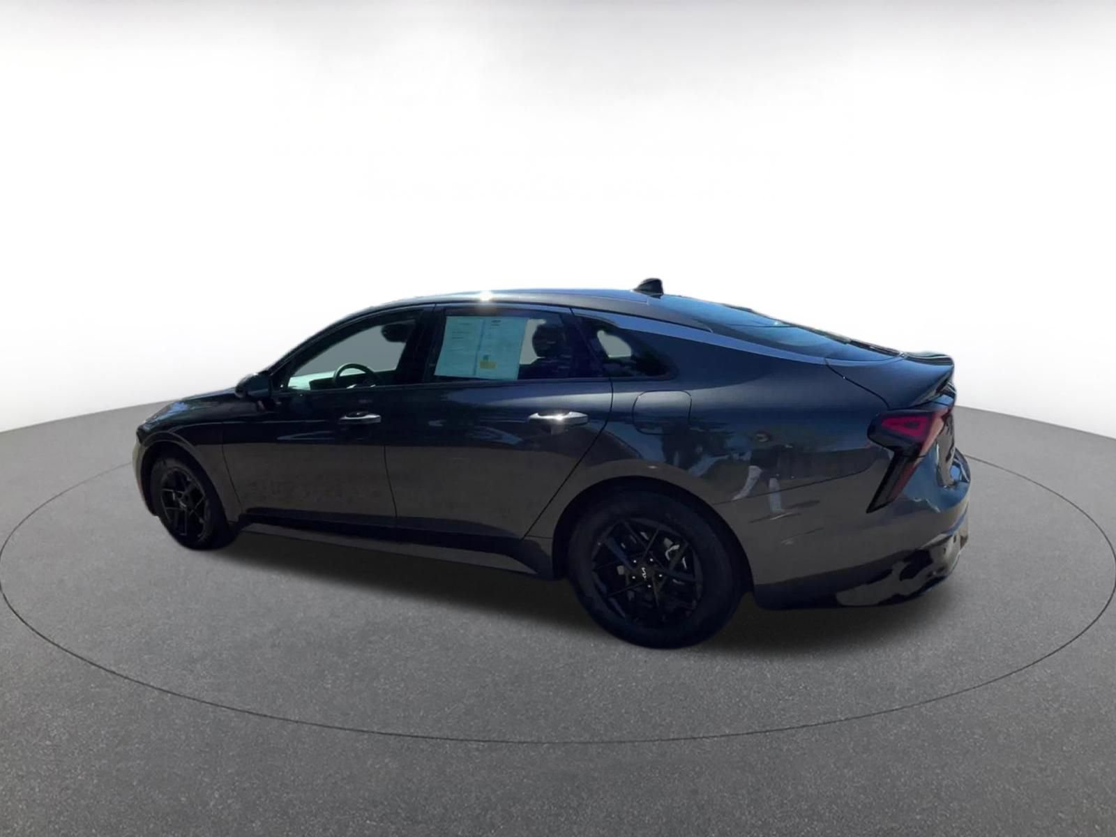 Used 2025 Kia K5 LXS image 10