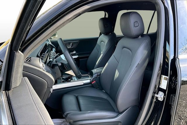 Certified 2025 Mercedes-Benz GLB 250 4MATIC image 24