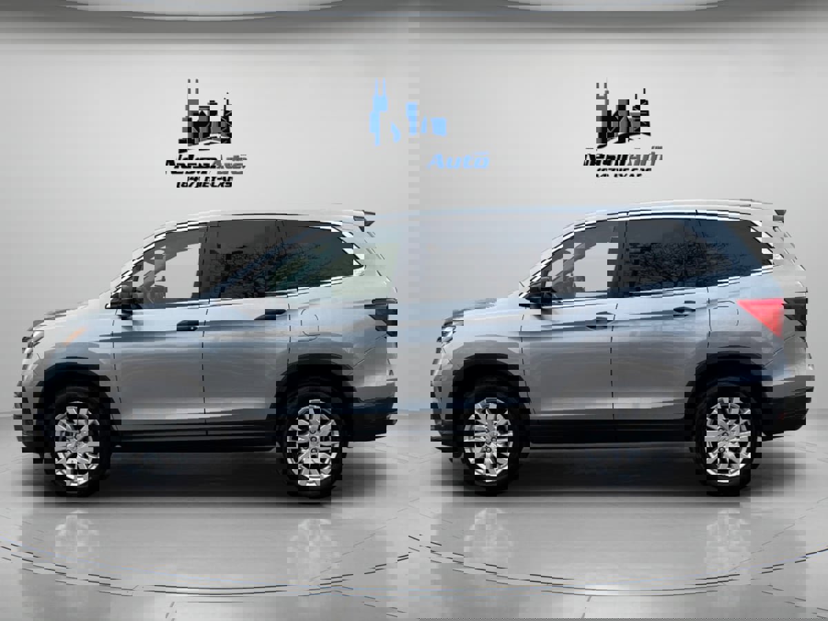 Used 2019 Honda Pilot LX image 9