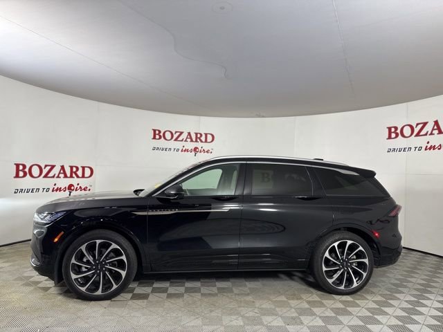 Certified 2025 Lincoln Nautilus Black Label AWD/4WD image 5