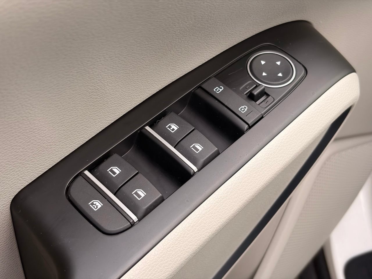 Used 2023 Kia Soul EX FWD image 21