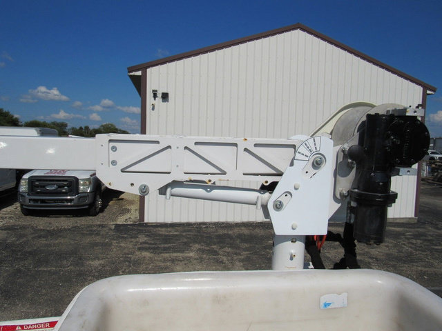 Used 2017 Ford F550 2WD Crew Cab Super Duty image 28