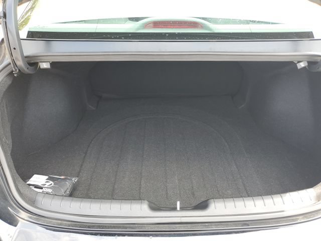 Used 2023 Hyundai Elantra SEL FWD image 8