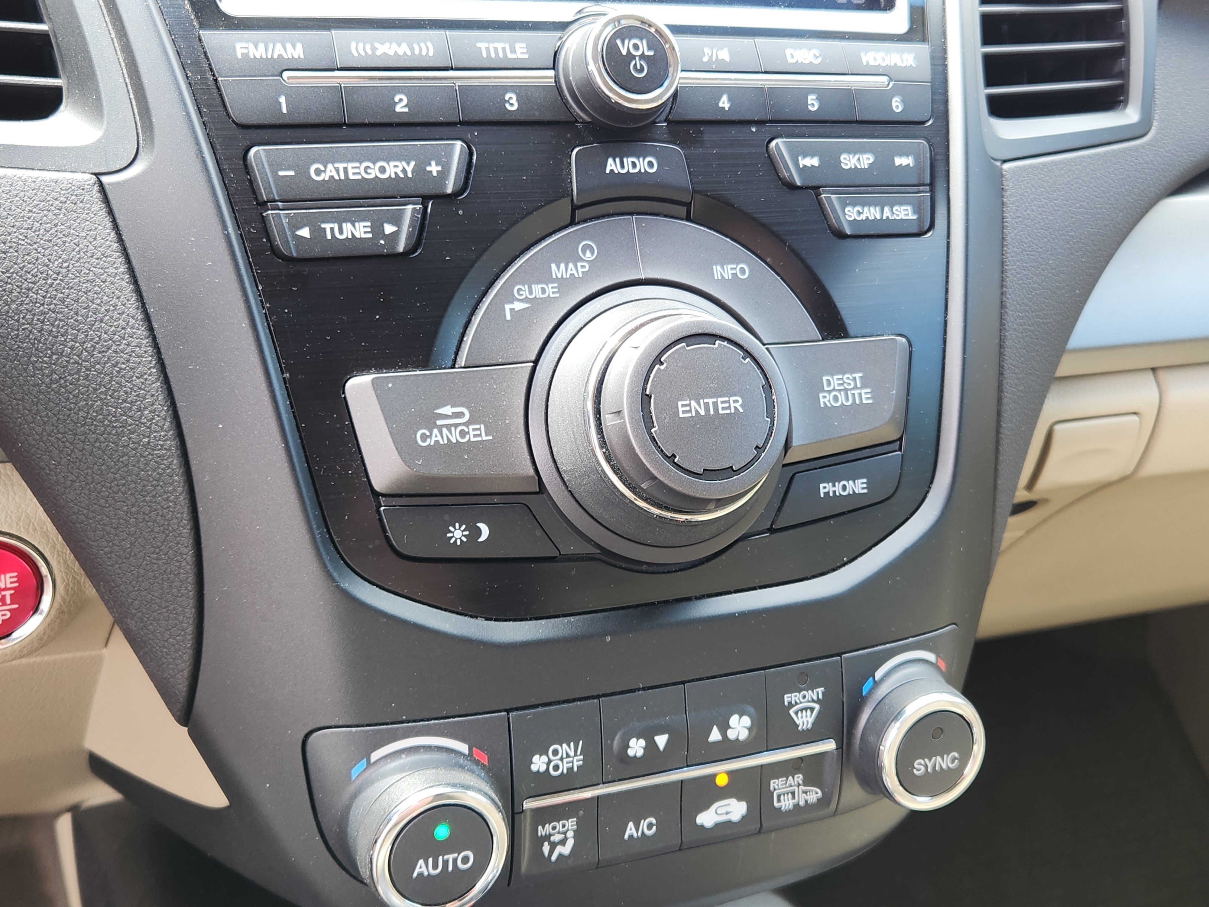 Used 2013 Acura RDX w/ Technology Package AWD/4WD image 20