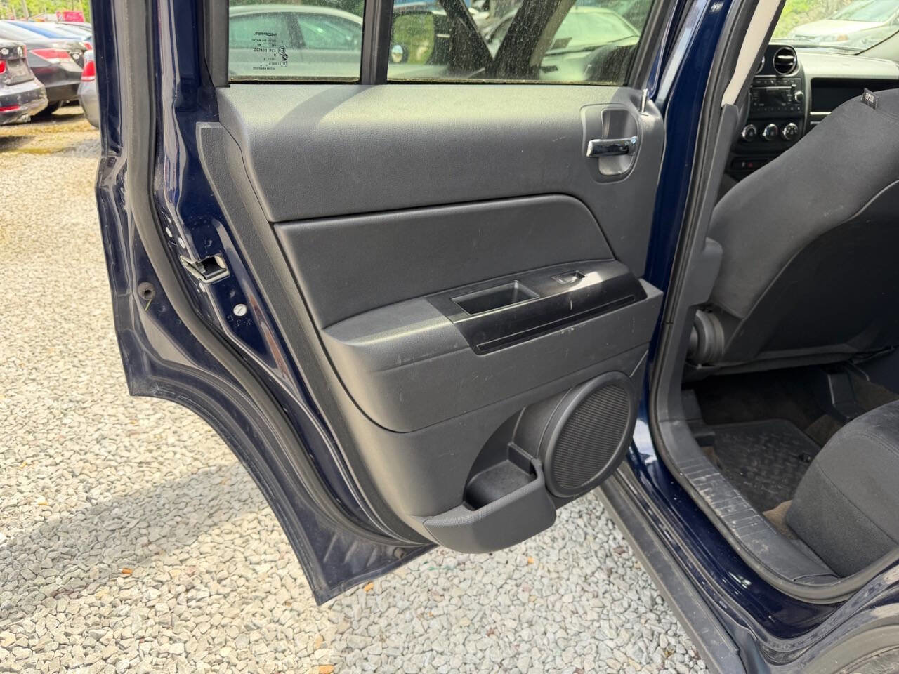 Used 2016 Jeep Patriot Sport w/ Power Value Group FWD image 13