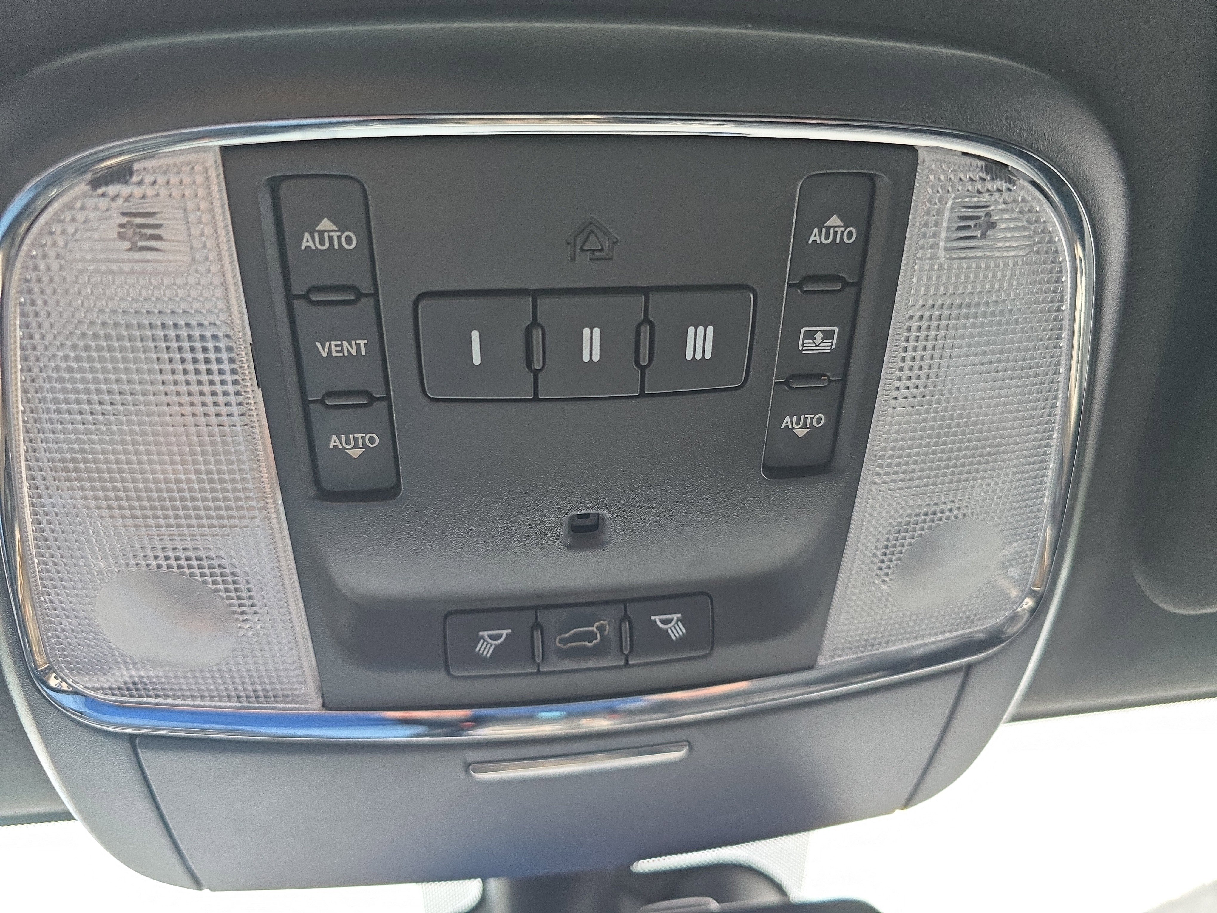 Used 2014 Jeep Grand Cherokee Summit image 35