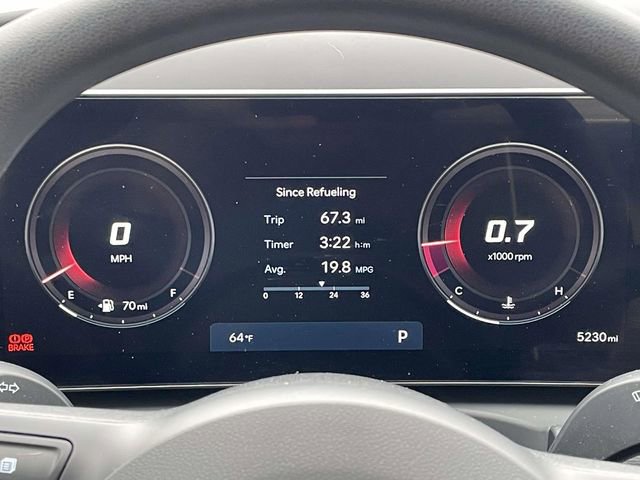 Used 2025 Hyundai Santa Cruz SEL AWD/4WD image 18