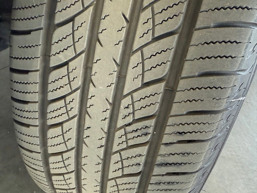 Used 2015 Toyota Sienna XLE w/ XLE Navigation Package image 16