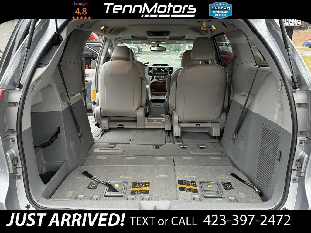 Used 2014 Toyota Sienna XLE image 14