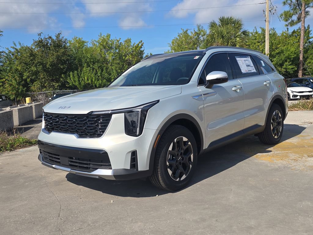 New 2026 Kia Sorento S image 4