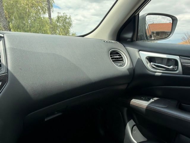 Used 2020 Nissan Pathfinder SV w/ Rock Creek Edition FWD image 28