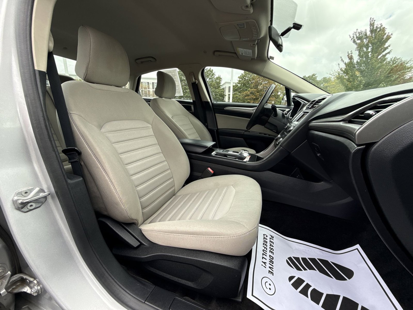 Used 2018 Ford Fusion S FWD image 24