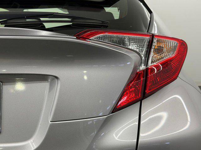 Certified 2020 Toyota C-HR XLE image 12