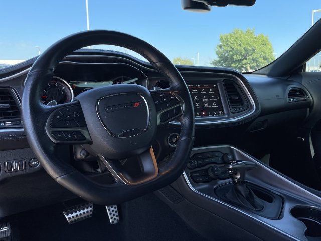 Used 2021 Dodge Challenger R/T Scat Pack RWD image 11