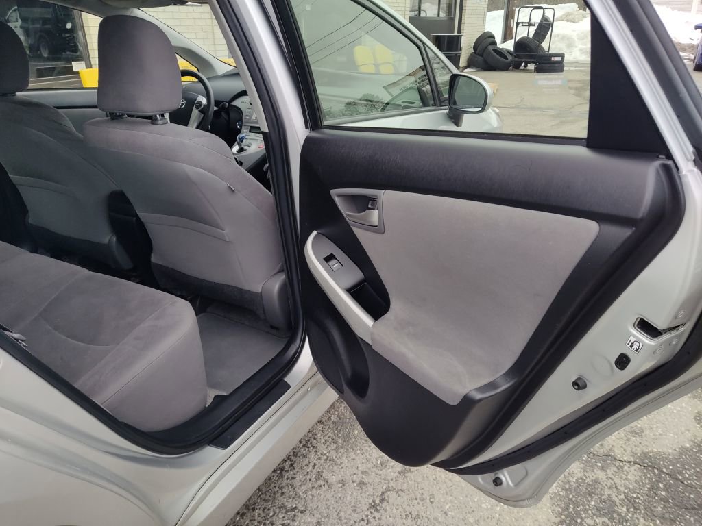 Used 2014 Toyota Prius Prime Plug-In Hybrid image 14