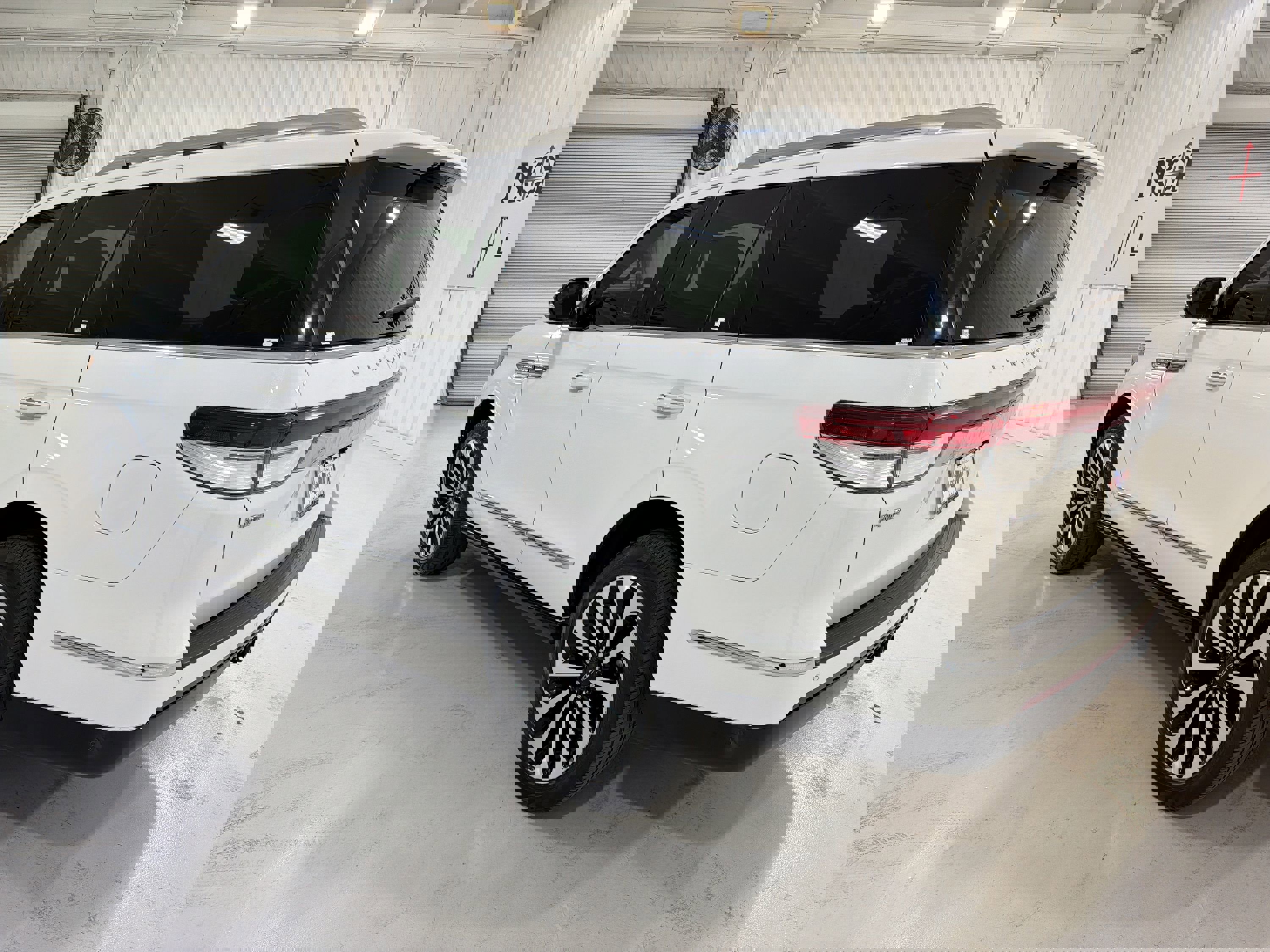 Used 2023 Lincoln Navigator Reserve image 27