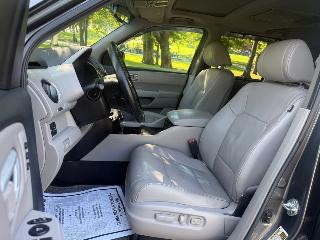 Used 2012 Honda Pilot Touring image 14