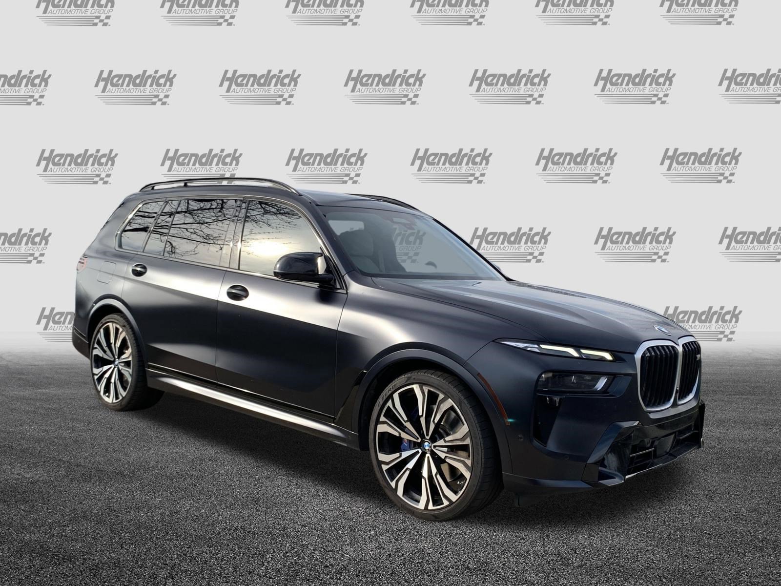 Used 2023 BMW X7 M60i w/ Executive Package image 2