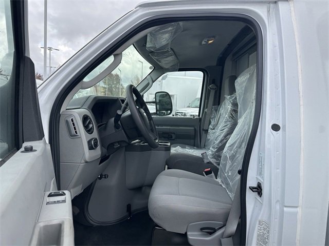 New 2024 Ford E-450 and Econoline 450 Super Duty w/ Power Windows & Locks Group image 12