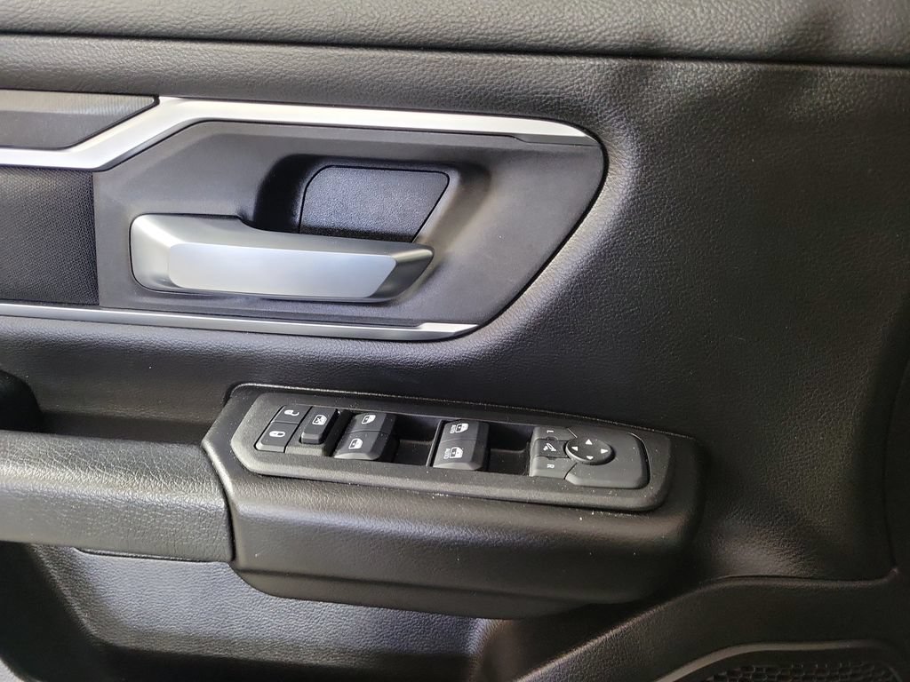 Used 2025 RAM 1500 Big Horn RWD image 16