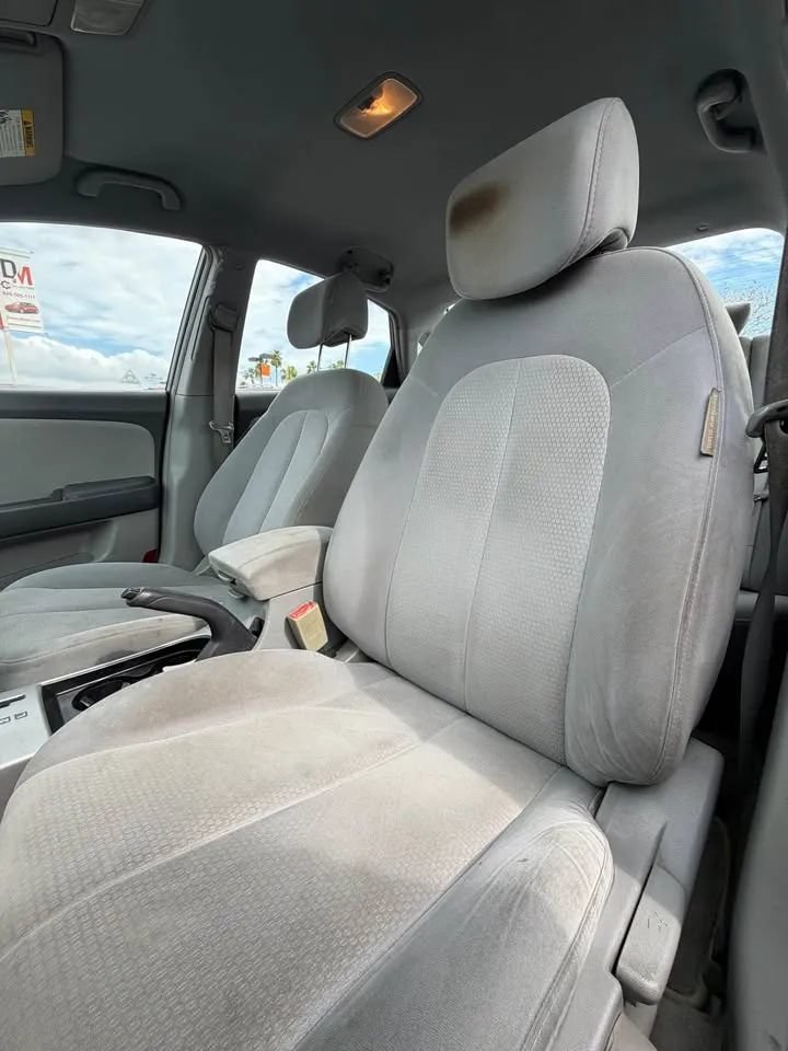 Used 2007 Hyundai Elantra SE FWD image 6