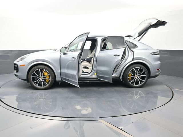 Certified 2022 Porsche Cayenne Turbo image 29