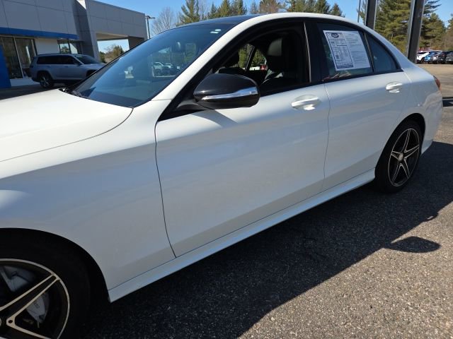 Used 2017 Mercedes-Benz C 300 4MATIC Sedan image 32