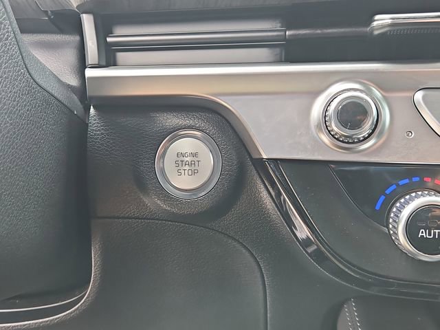 Certified 2024 Kia Telluride EX w/ EX Captain's Chair Package image 32