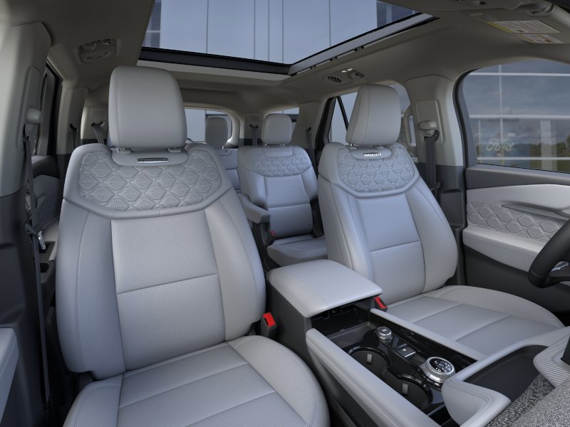 New 2026 Ford Explorer Platinum w/ LUX Leather Package AWD/4WD image 10