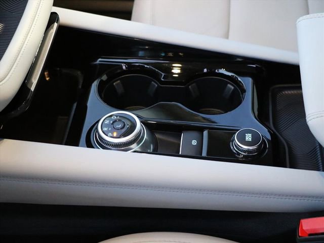 Used 2025 Ford Explorer Platinum w/ LUX Leather Package image 29