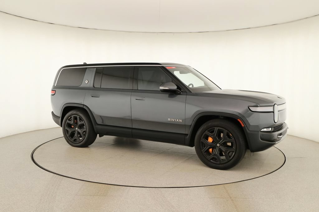 Used 2024 Rivian R1S Adventure AWD/4WD image 9