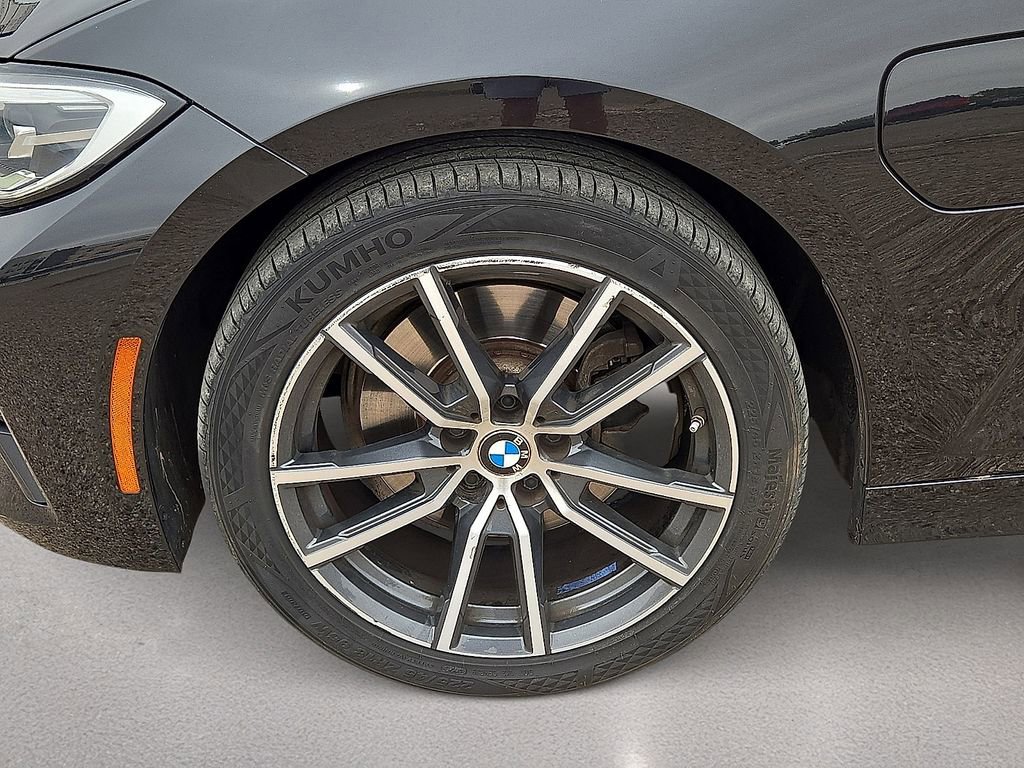 Used 2021 BMW 330e w/ Convenience Package RWD image 10