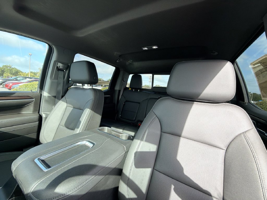 Used 2022 GMC Sierra 1500 SLT w/ SLT Convenience Package AWD/4WD image 28