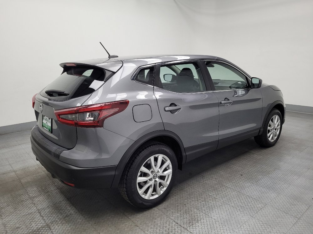 Used 2021 Nissan Rogue Sport S image 10