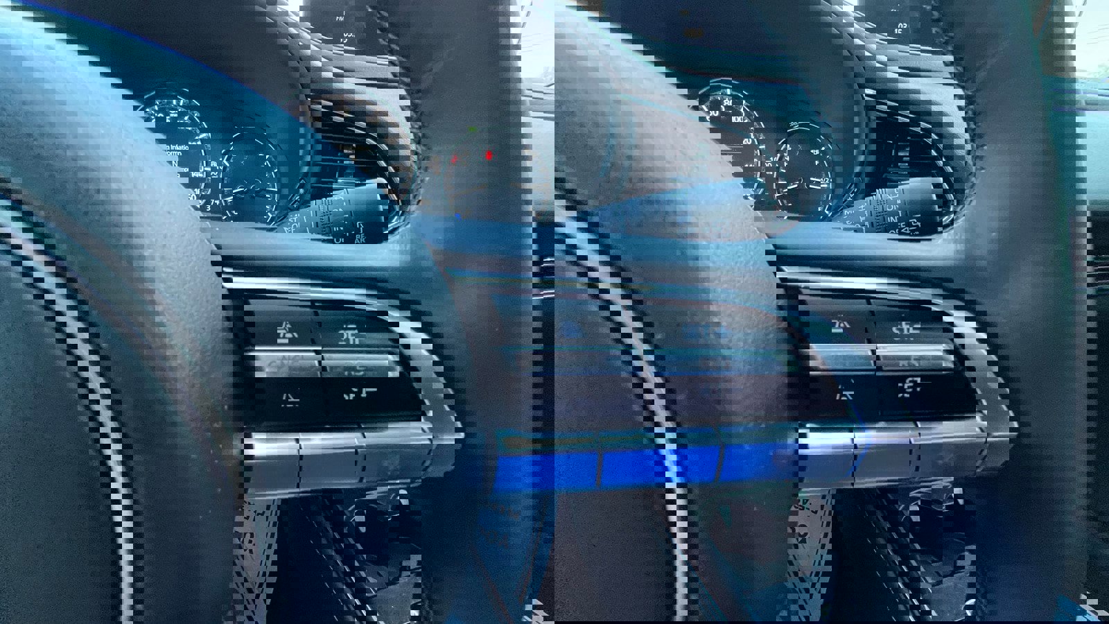 Used 2023 MAZDA CX-30 2.5 Turbo w/ Premium Package image 15