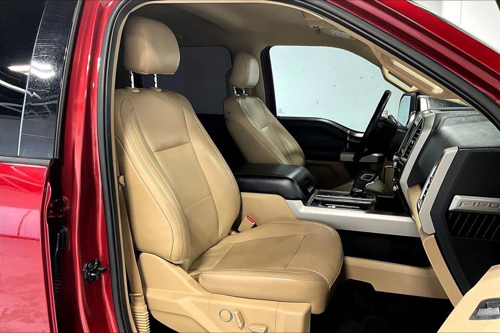 Used 2016 Ford F150 Lariat w/ Equipment Group 501A Mid image 10