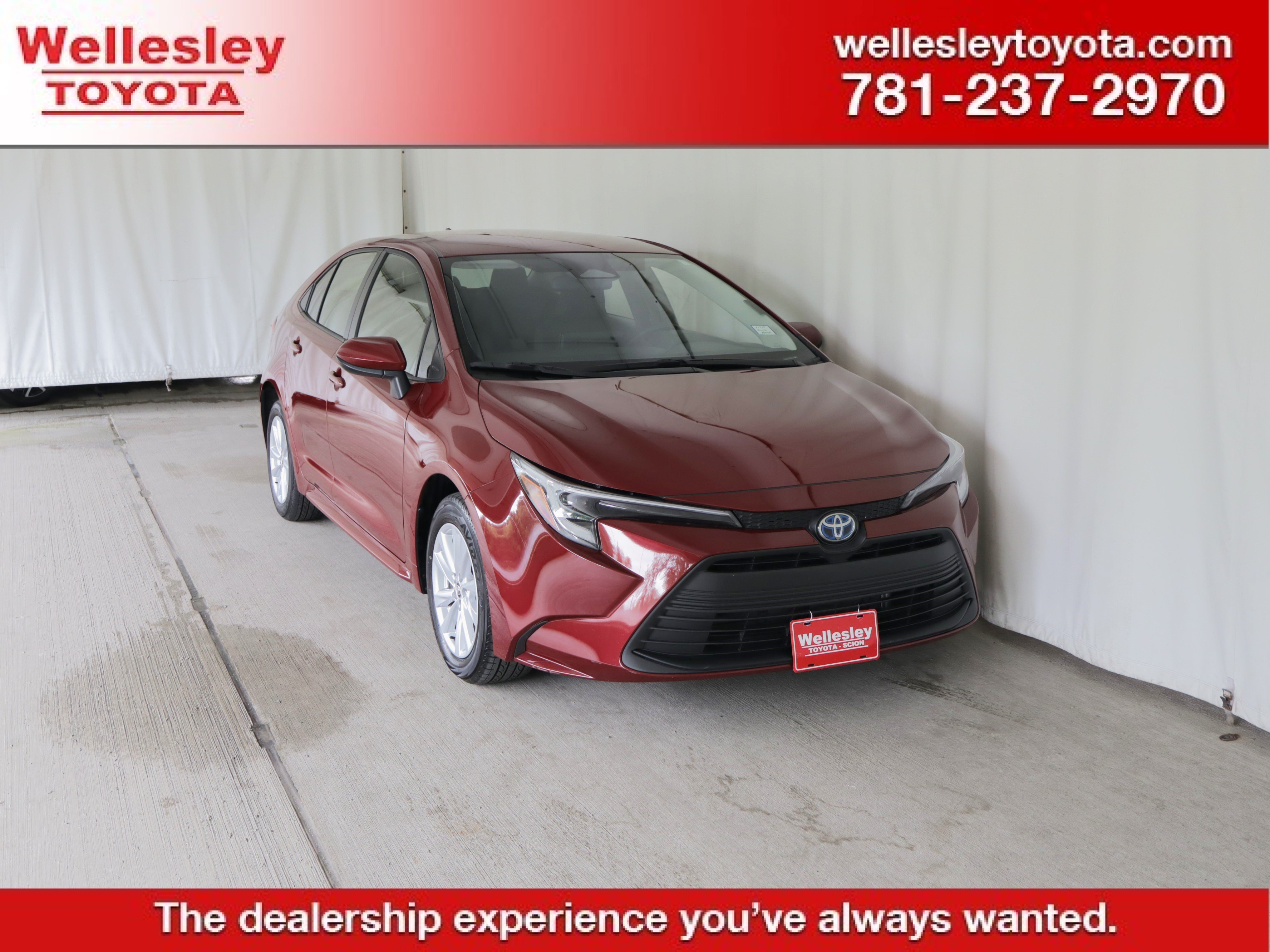 Used 2025 Toyota Corolla LE w/ LE Premium Package