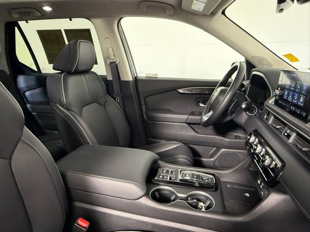 Used 2024 Honda Pilot Elite image 56