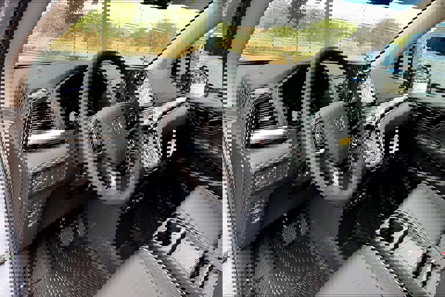 New 2026 Honda Odyssey Touring image 8