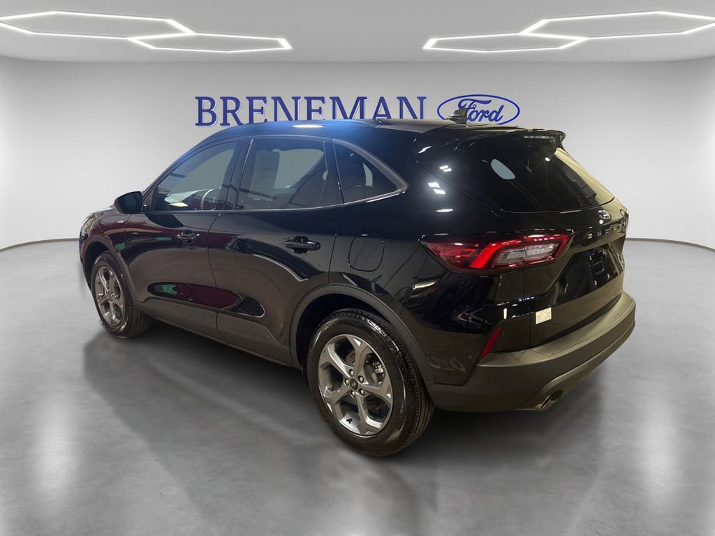 Certified 2025 Ford Escape ST-Line image 7