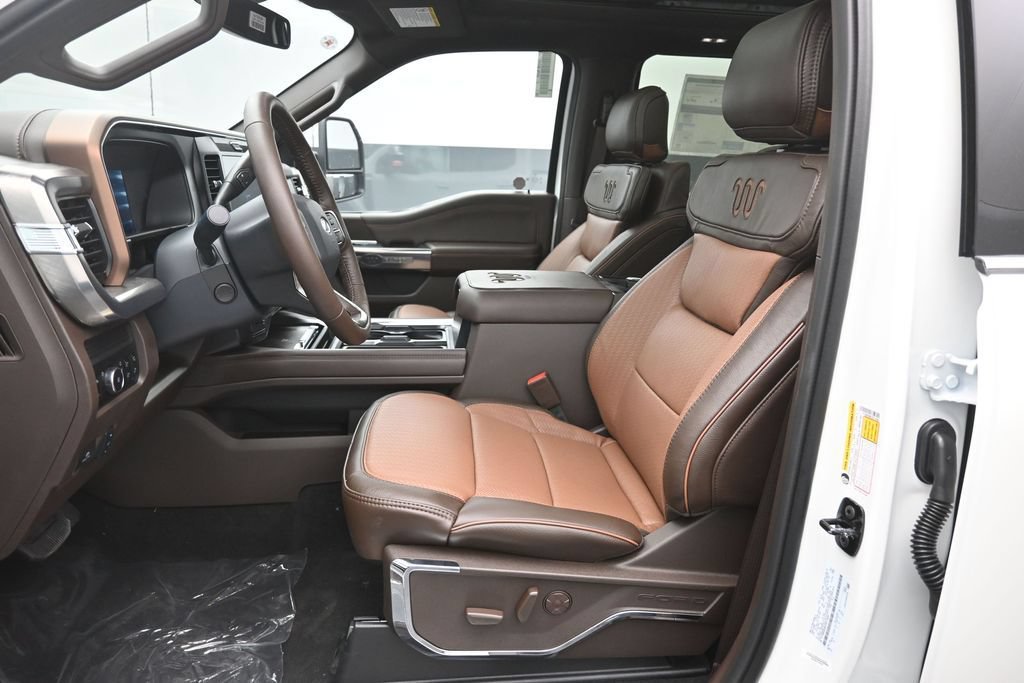 New 2026 Ford F450 King Ranch w/ Chrome Package AWD/4WD image 18