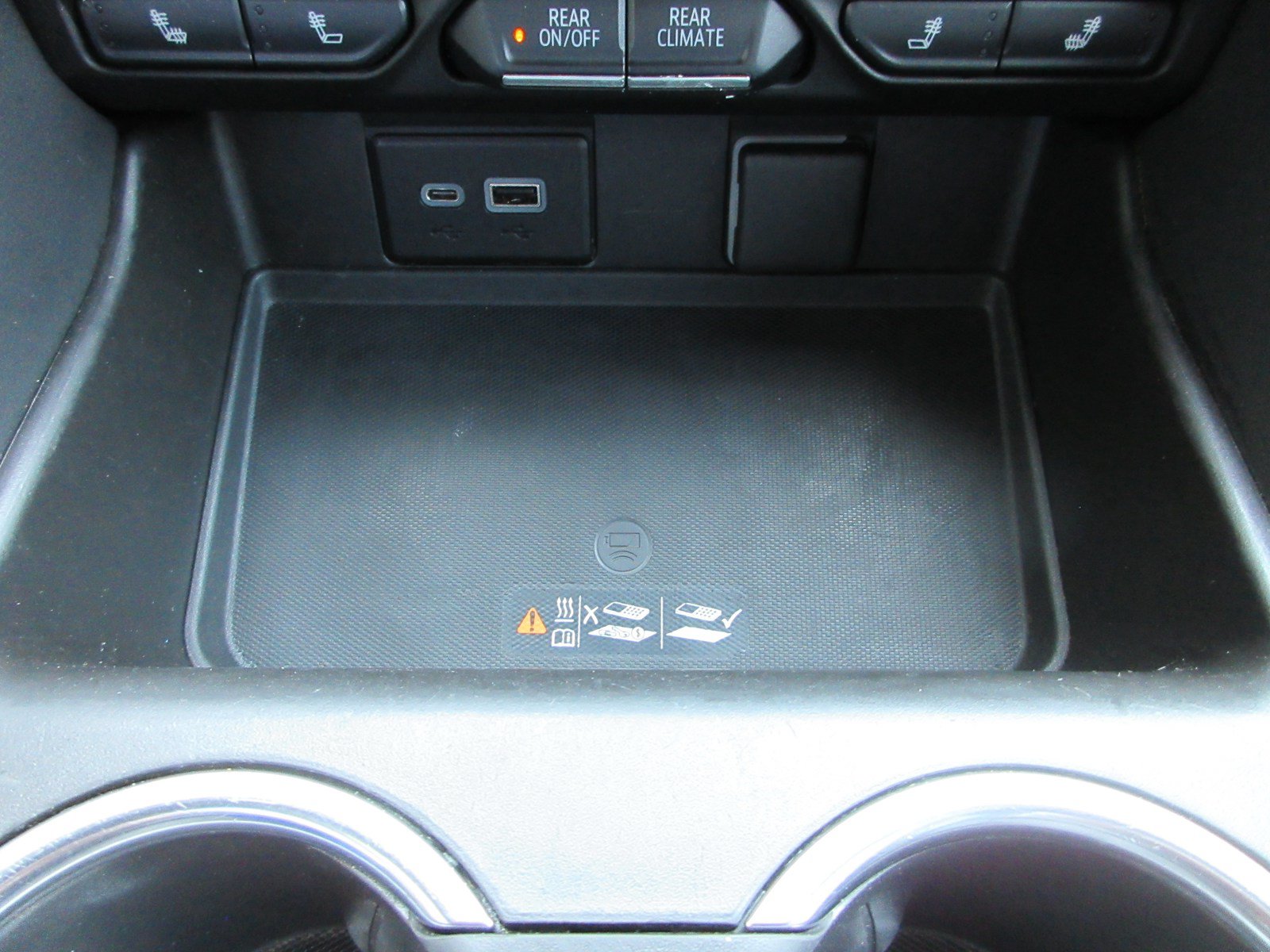 Used 2021 Chevrolet Suburban Z71 AWD/4WD image 49