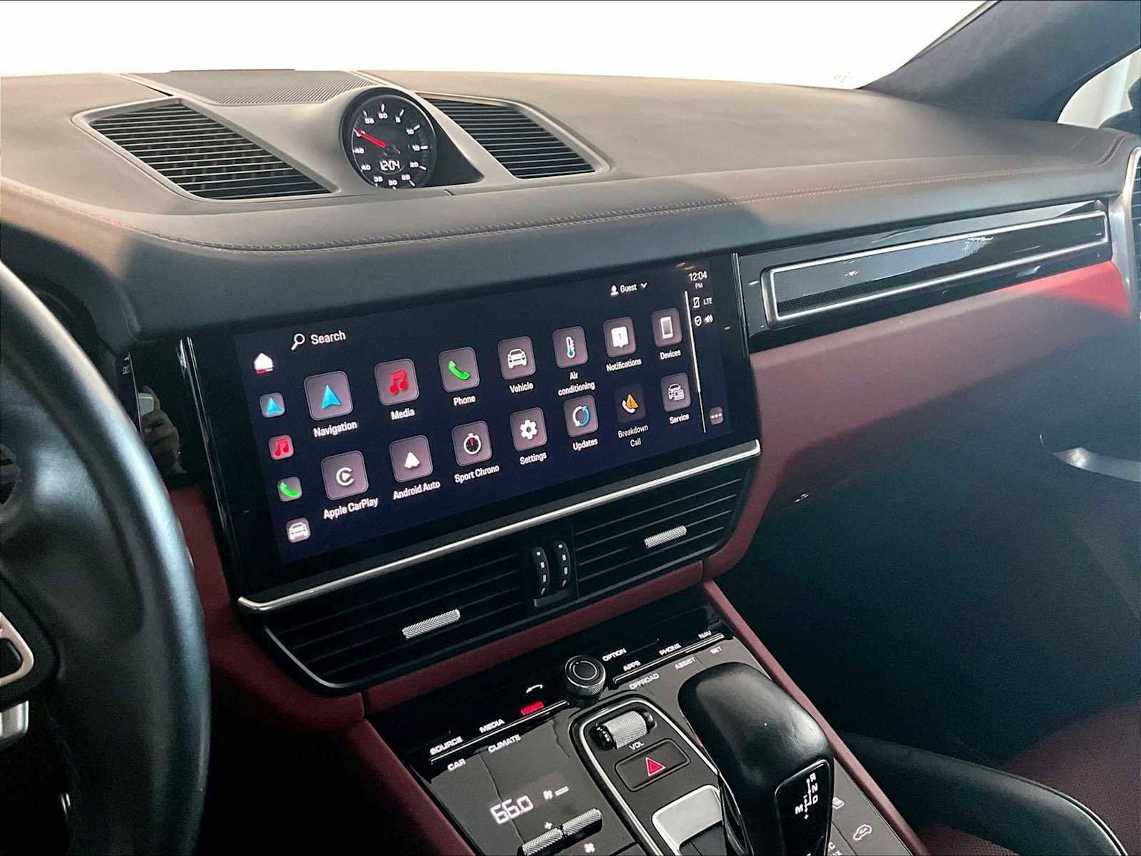 Used 2022 Porsche Cayenne Turbo w/ Premium Package Plus (PI3) image 19