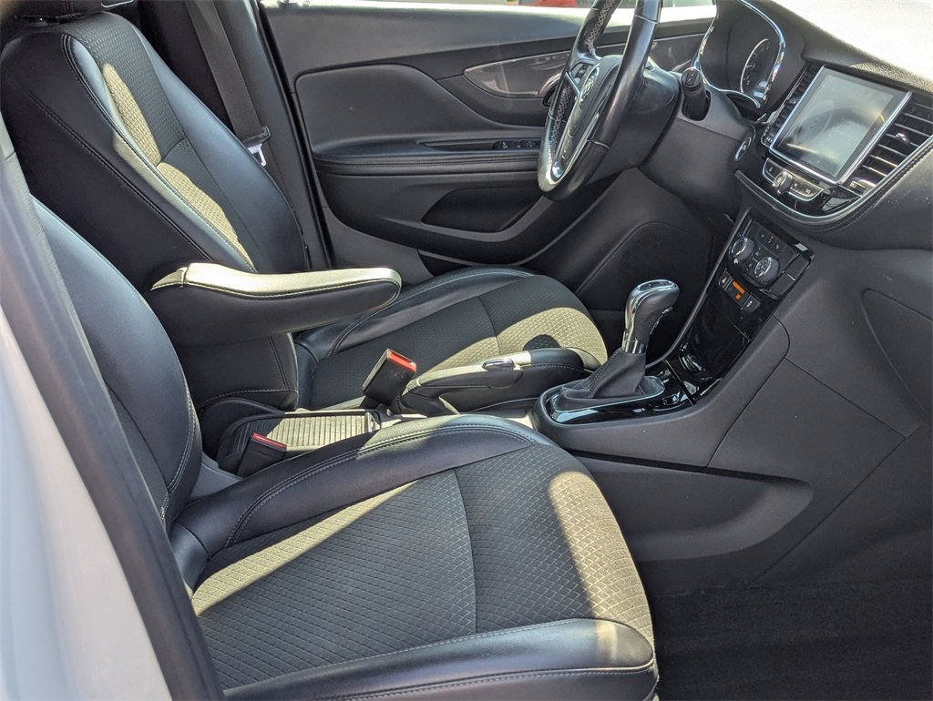 Used 2019 Buick Encore Preferred image 24