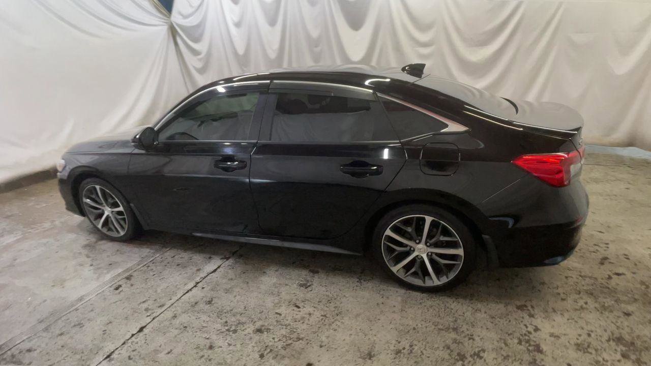 Used 2023 Honda Civic Touring image 6