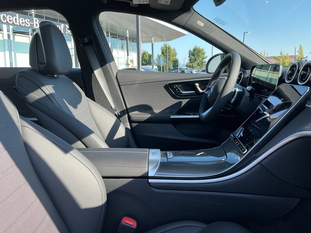New 2026 Mercedes-Benz C 300 4MATIC Sedan image 16